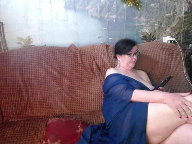 Lori20 webcam