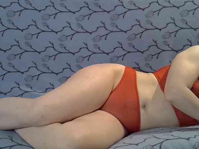 VikiPopens webcam