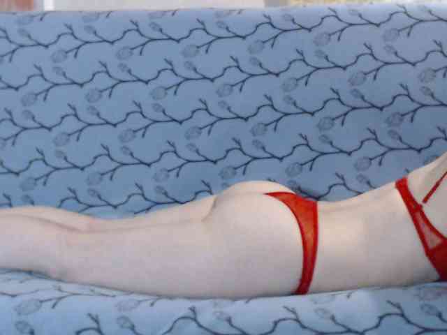 VikiPopens webcam
