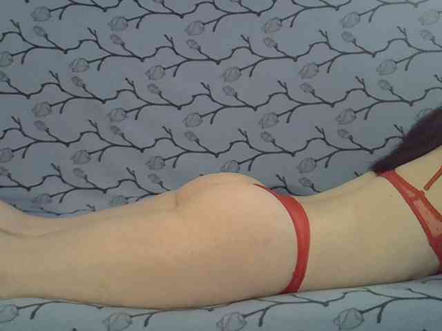 VikiPopens webcam