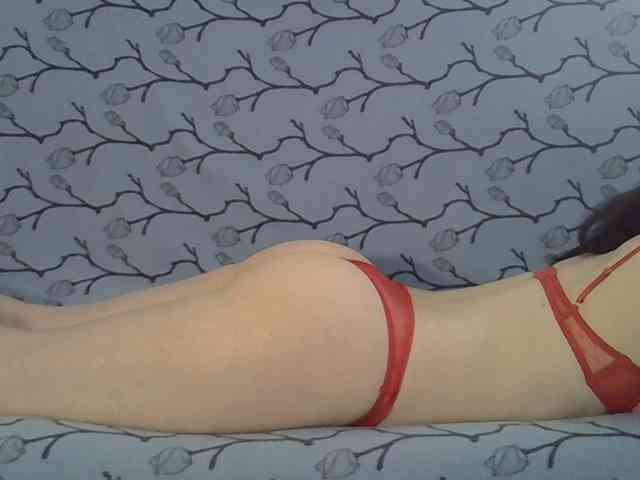 VikiPopens webcam