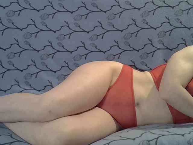 VikiPopens webcam