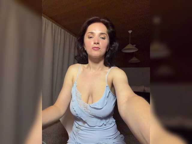 noeelly live webcam show