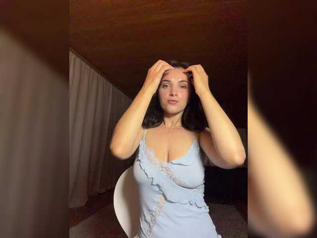noeelly live webcam show