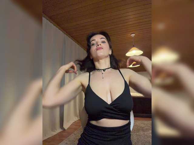 noeelly cam belle