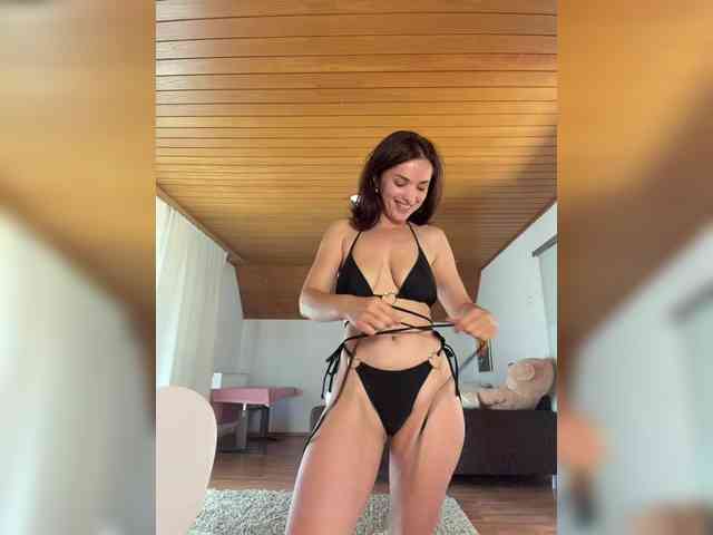 noeelly Sex Cam Show