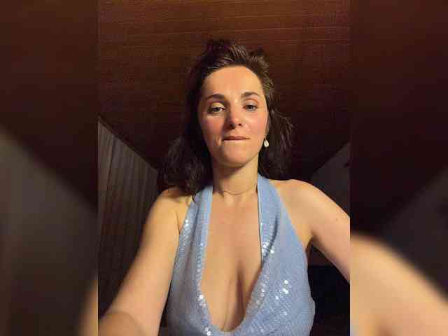 noeelly Sex Cam Show