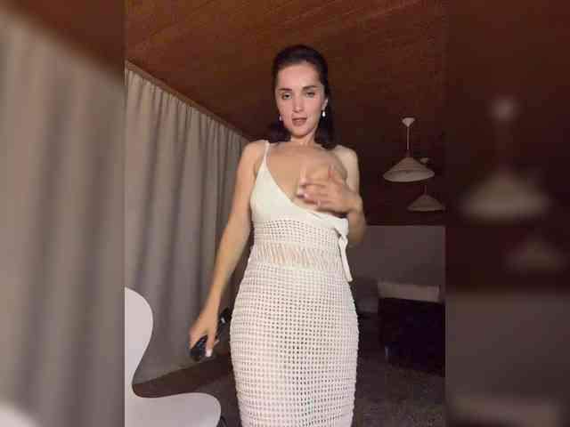 _Noele__ webcam