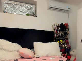 JuliaHayes Porn Show