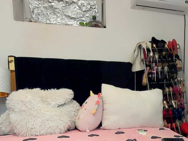 JuliaHayes90