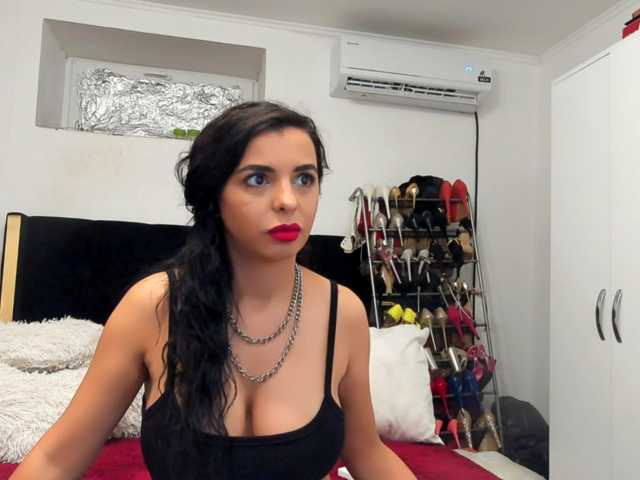 JuliaHayes90