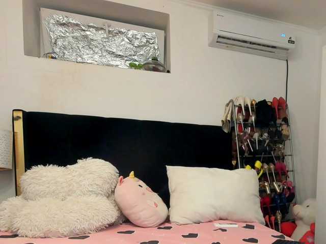 JuliaHayes live webcam show
