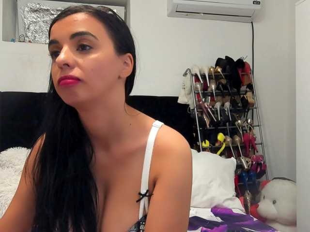 JuliaHayes90 live cam on BongaCams