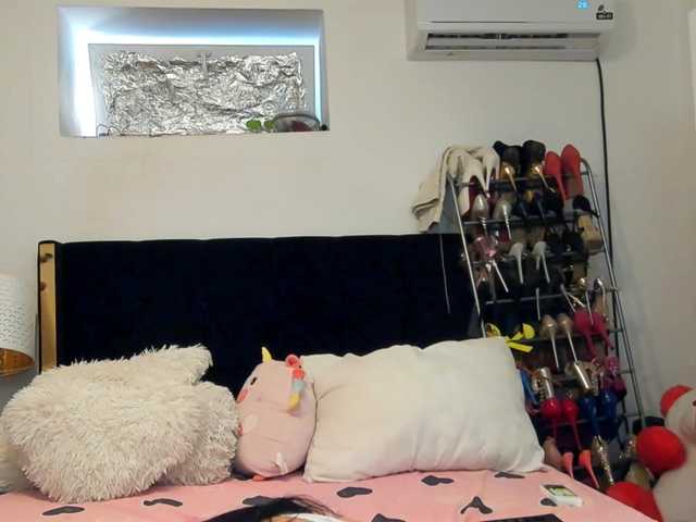 JuliaHayes90