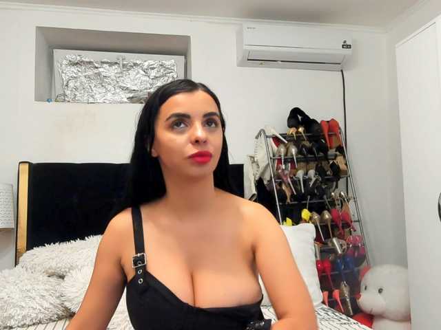 JuliaHayes90