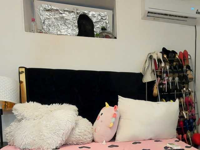 JuliaHayes90