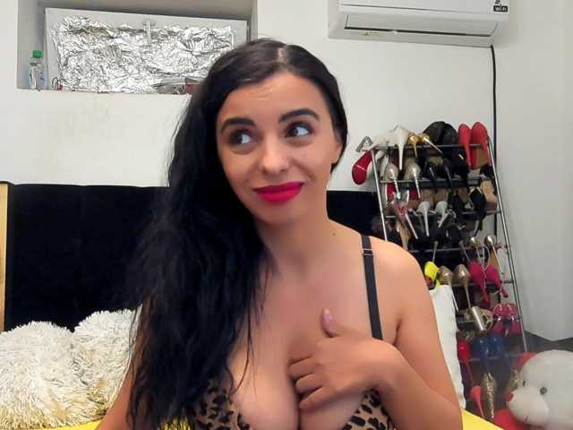 JuliaHayes