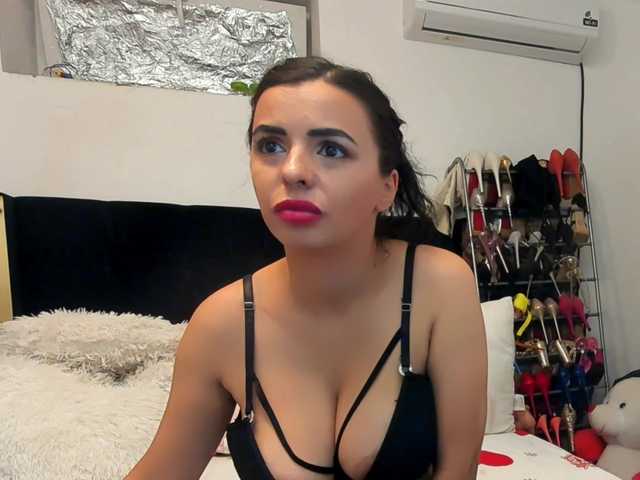 JuliaHayes90