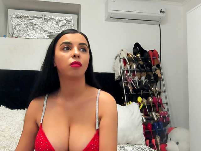JuliaHayes90