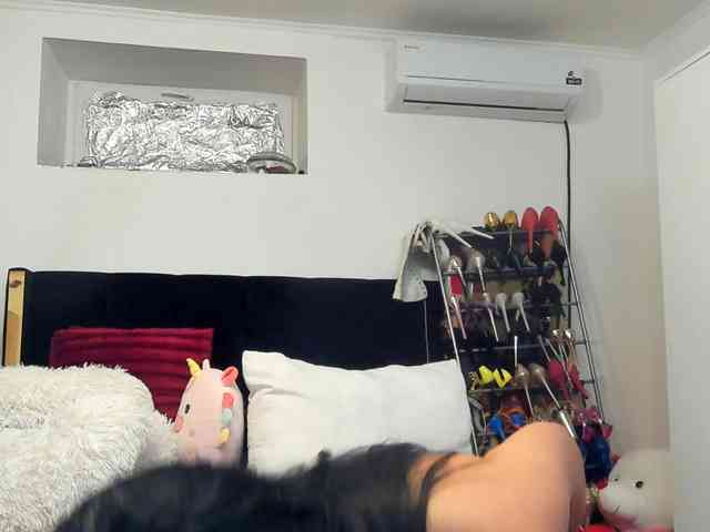 JuliaHayes90