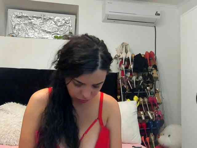 JuliaHayes webcam