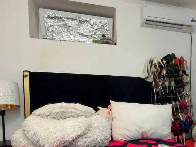 JuliaHayes90 JuliaHayes90