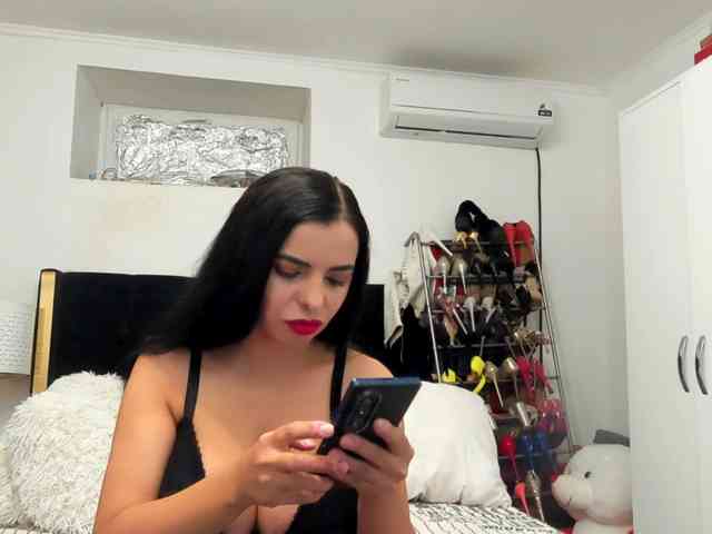 JuliaHayes