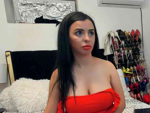JuliaHayes