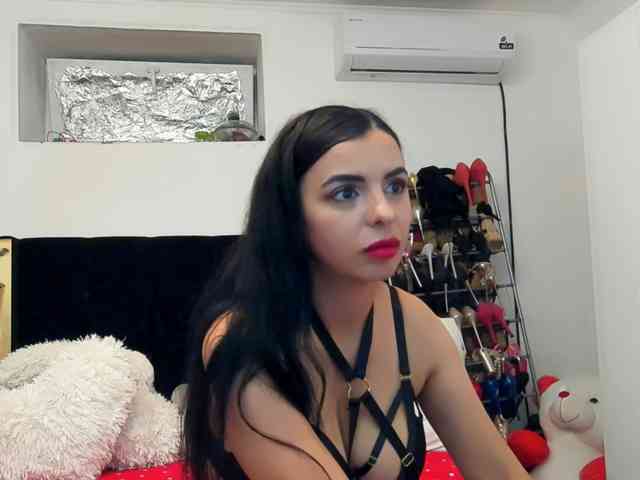 JuliaHayes webcam