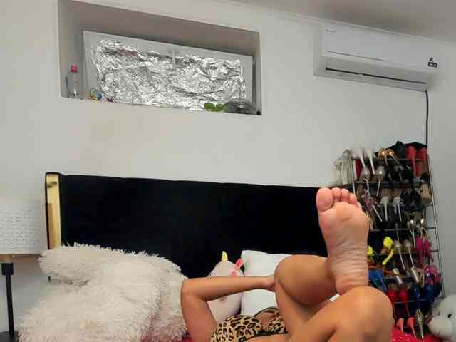 JuliaHayes90