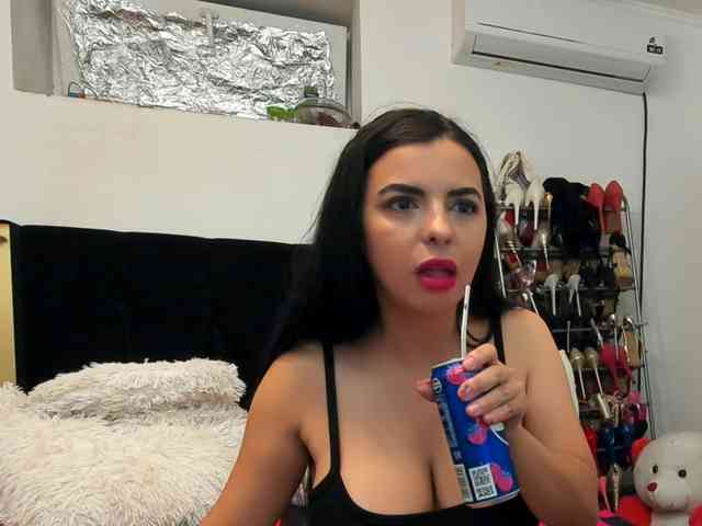 JuliaHayes90 Sex Cam Show