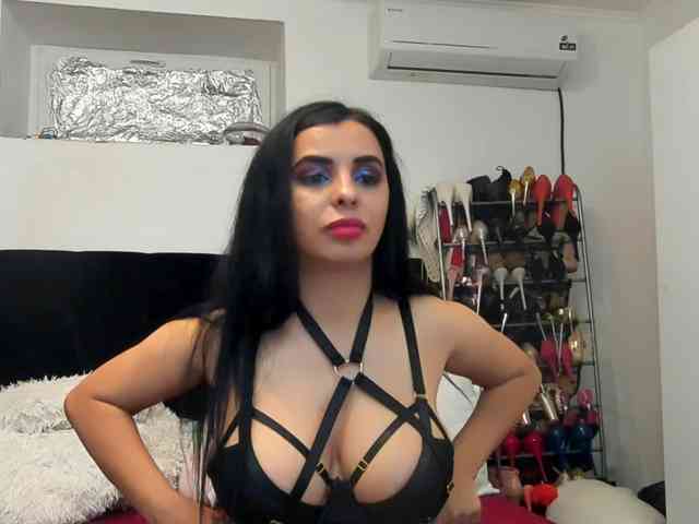 JuliaHayes90 JuliaHayes90