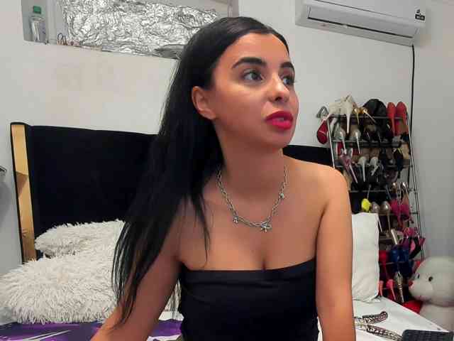 JuliaHayes90