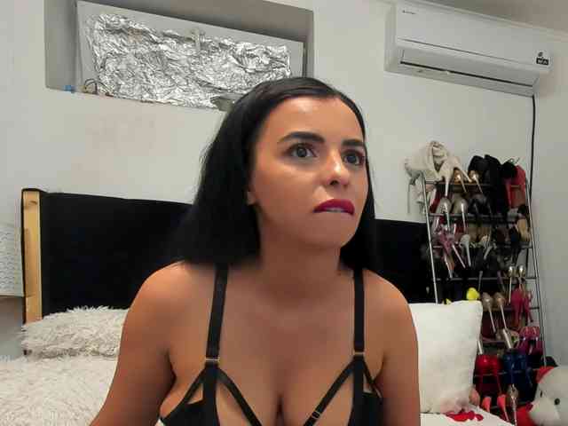 JuliaHayes