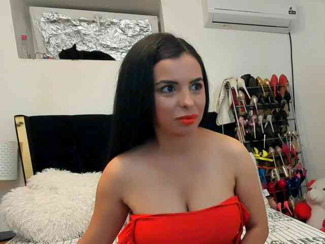 JuliaHayes