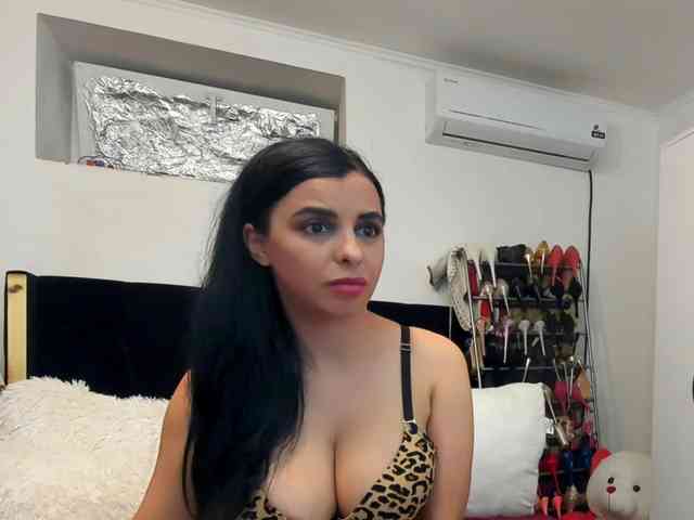 JuliaHayes