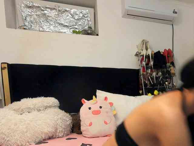 JuliaHayes90 JuliaHayes90