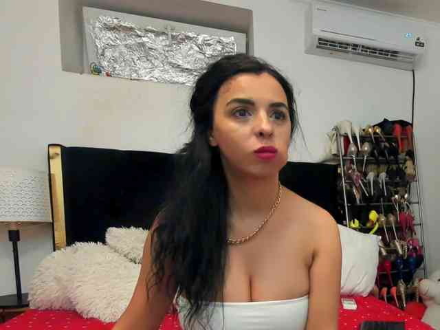 JuliaHayes90