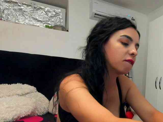 JuliaHayes