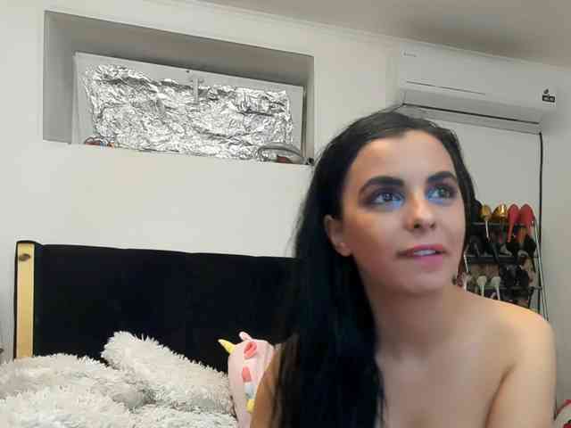 JuliaHayes
