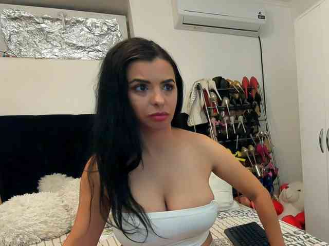 JuliaHayes