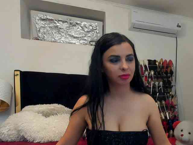 JuliaHayes webcam
