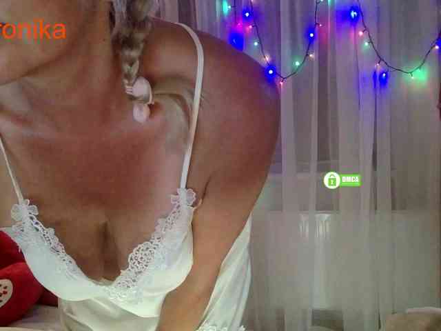 _Desirable_ webcam