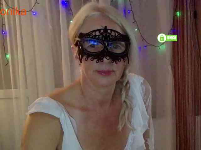 _Desirable_ webcam