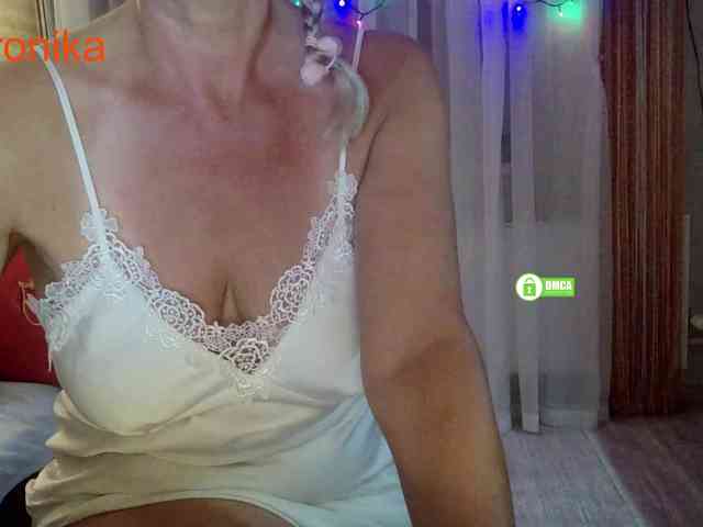 _Desirable_ webcam