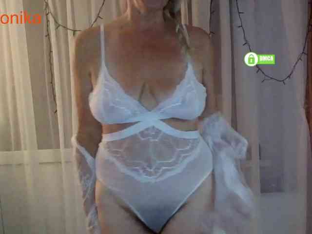 _Desirable_ webcam