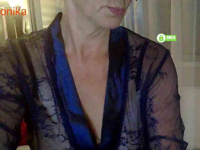 _Desirable_ webcam