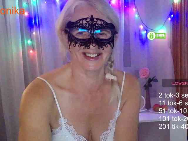_Desirable_ webcam