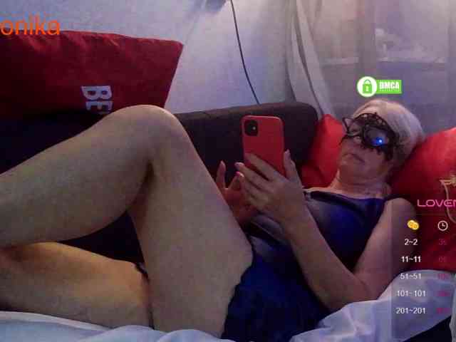 _Desirable_ webcam