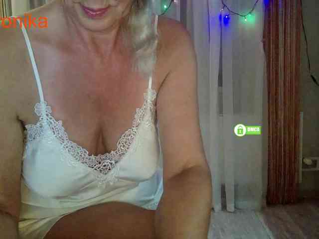 _Desirable_ webcam